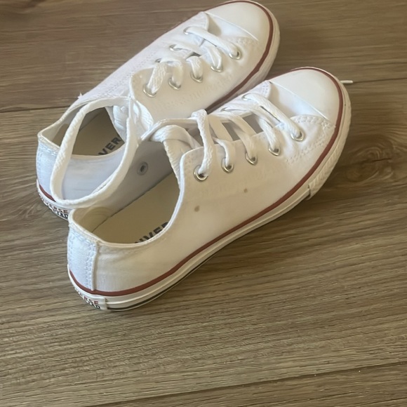 Converse Shoreline - Picture 2 of 4